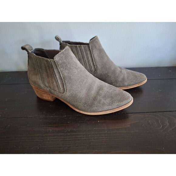 Dolce Vita Kadie Gray Suede Chelsea Ankle Bootoe/Pre-owned, Sz. 8 - Picture 3 of 9